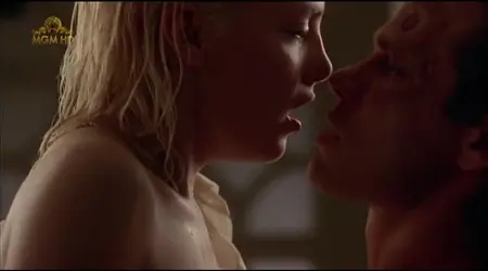 Cena erótica do filme: a fusão de duas luas